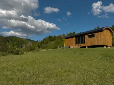 caravan-exterior-far